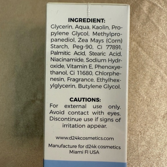 White Clay Mask Stick - Picture 4 of 4